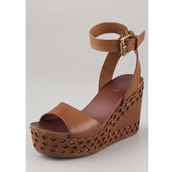 ash wedge sandals